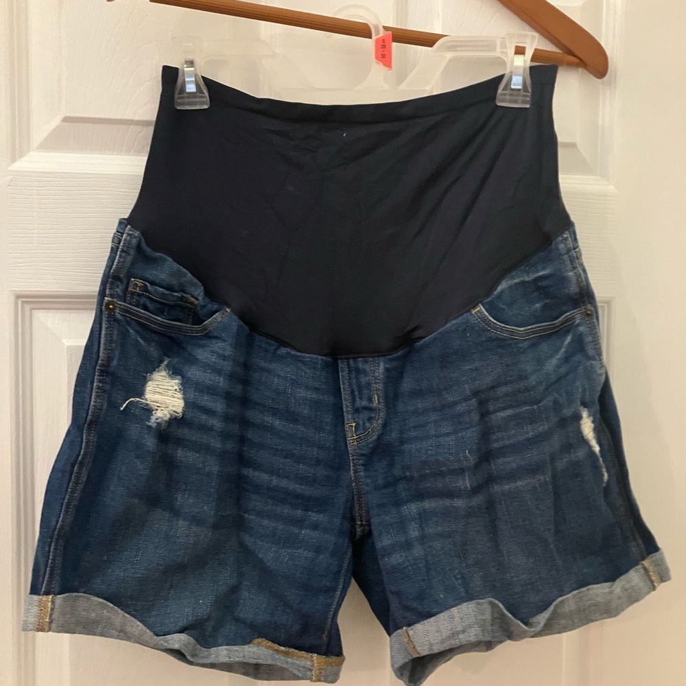 Old Navy Maternity Shorts